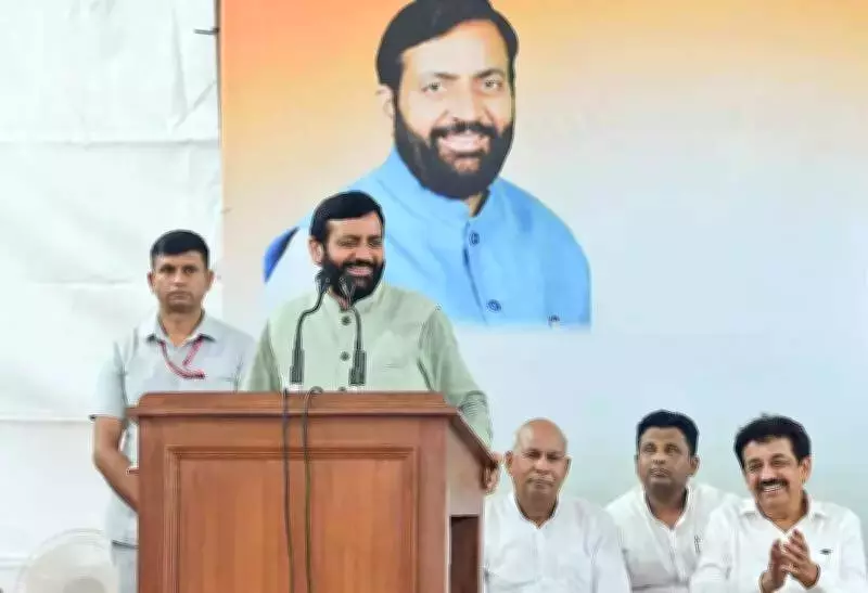 Haryana CM Nayab Singh Saini Chairs First Industry-Labour Council Meeting