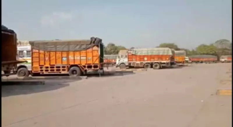 Himachal Truckers Protest Against Toll Hike, Warn of Supply Chain Disruption