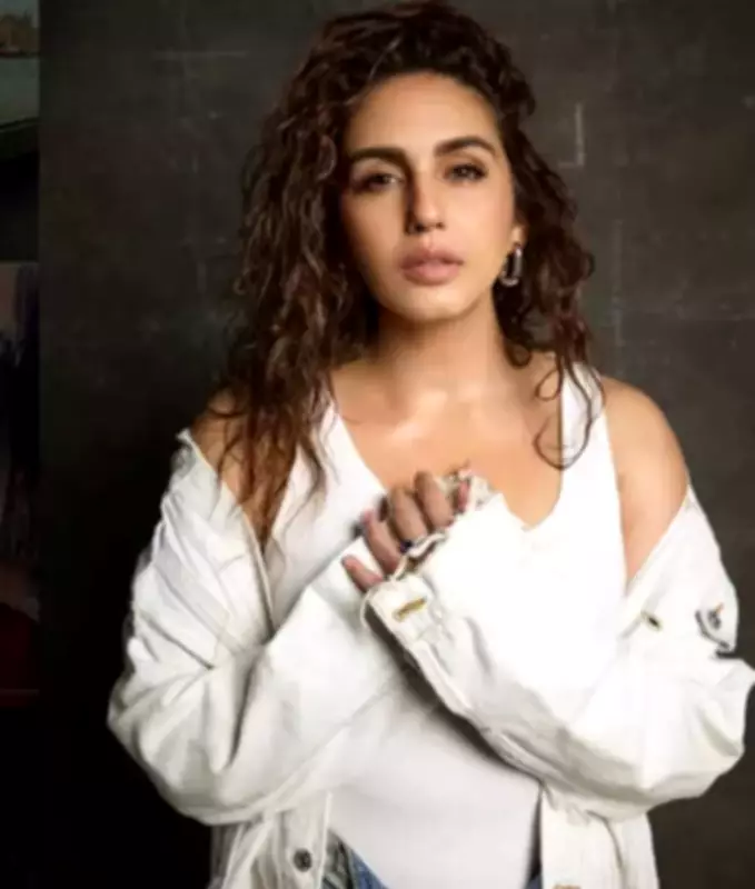 Huma Qureshi Praises Rajkummar Rao's Commitment Amid Weight Gain for Biopic Role