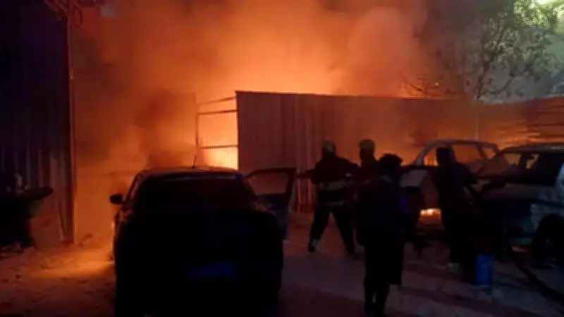 Hyderabad Car Showroom Fire: No Casualties, Residents Evacuated as Precaution