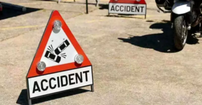 Hyderabad Home Guard and Passenger Killed in Tragic Bike-Tanker Collision