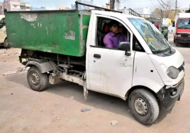 Hyderabad Municipal Chiefs Urge Swachh Auto Workers to Lead Cleanliness Drive