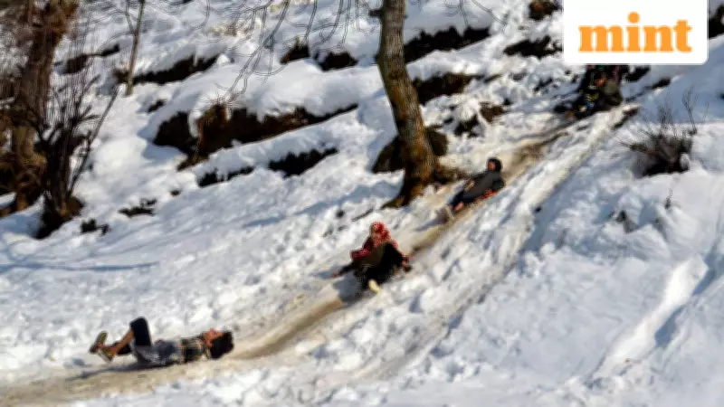 IMD Forecasts Heavy Snowfall in Jammu & Kashmir, Himachal; Delhi Weather Stable