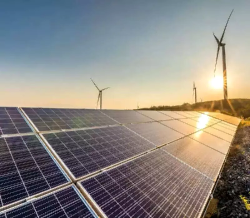 India Achieves Record 52,537 MW Power Capacity Addition in FY2025-26