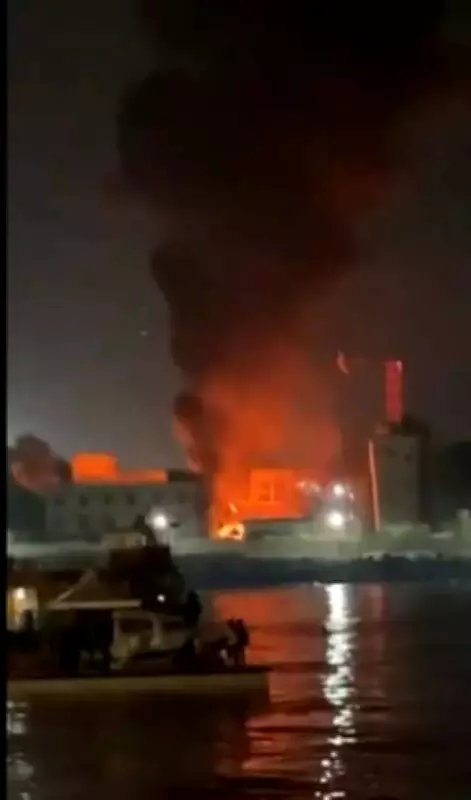 Indian Navy Launches Inquiry Into Mumbai Naval Dockyard Fire Incident