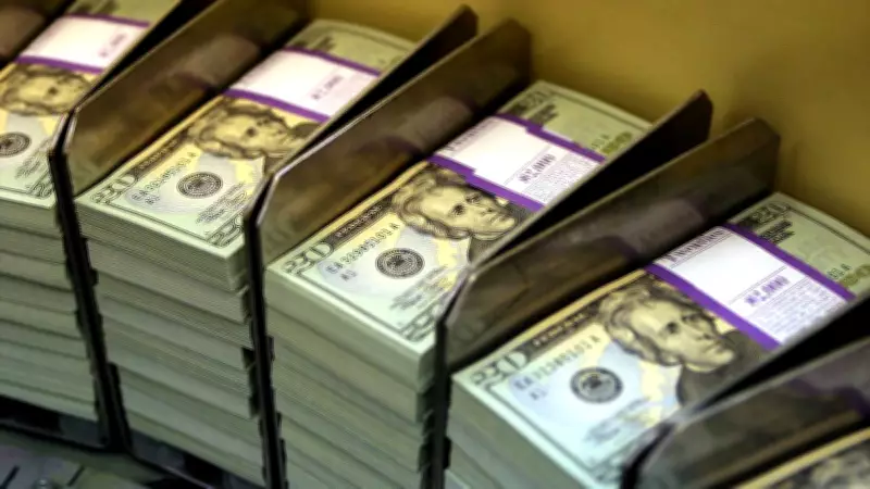 India's Forex Reserves Decline by $6.71 Billion to $717.06 Billion After Record High