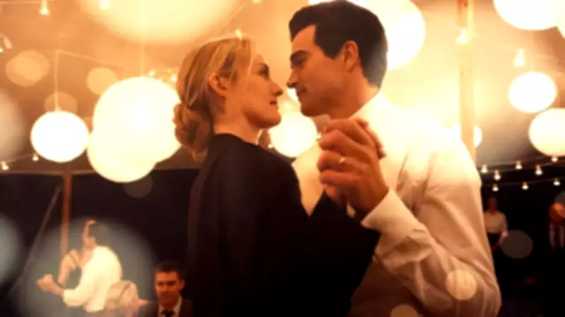 Inside 'Love Story': How Actors Prepared for JFK Jr. & Carolyn Bessette Roles