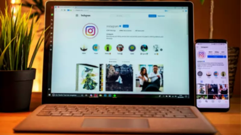 Instagram Hack: How to Stay Online While Appearing Offline - Simple Steps