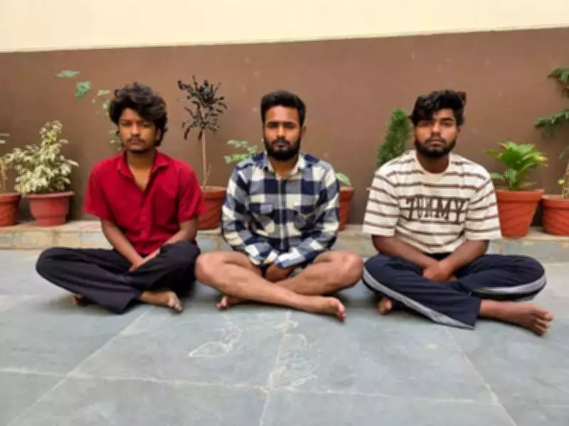 Jaipur Police Arrest Trio for Kidnapping, Assaulting Pedestrians; Recover Firearm