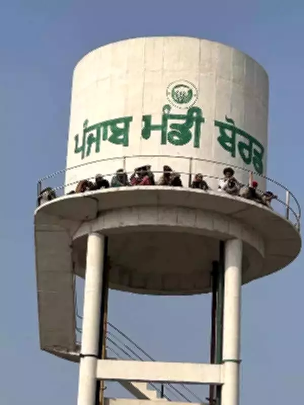 Jalandhar Protest Ends as Administration Allots 49 Flats, 15 Plots to Displaced Families