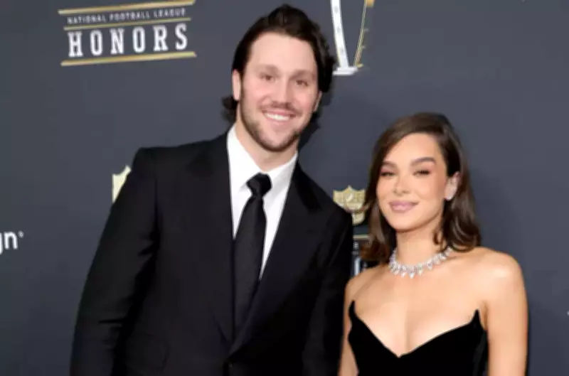 Jeremy Renner, NFL Wives Applaud Hailee Steinfeld's Maternity Shoot with Josh Allen