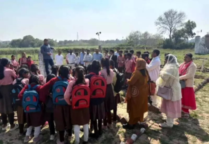 Kanpur Students Explore Agricultural University on Educational Tour