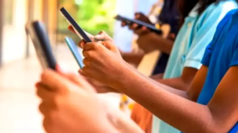 Karnataka CM Seeks Ban on Social Media, Mobile Phones for Under-16 Children