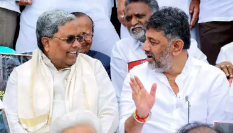 Karnataka Congress Leadership Crisis: Shivakumar Brothers Meet High Command Over CM Pact