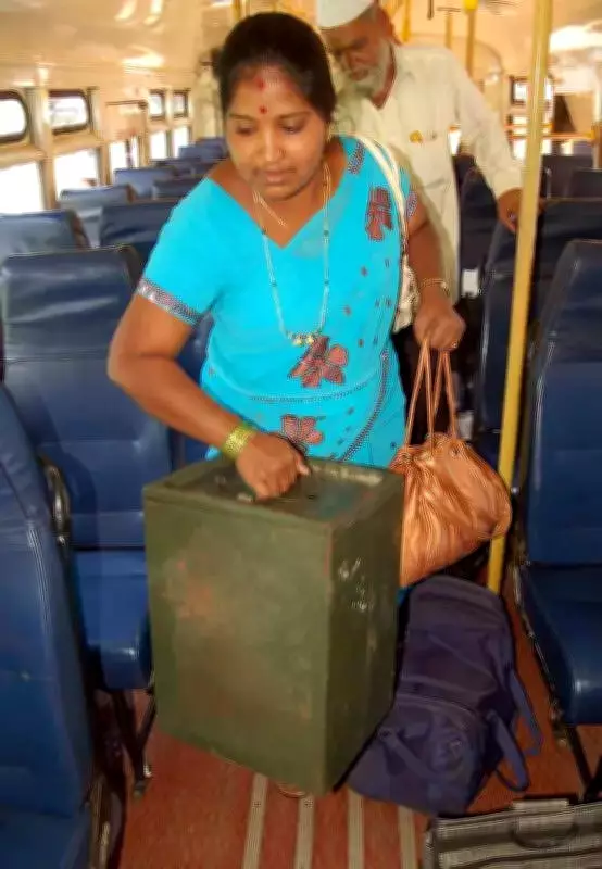 Karnataka's Ballot Paper Plan for Local Polls Sparks Congress Rift