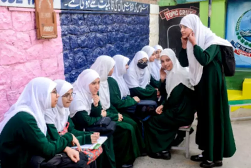 Kashmir Schools Reopen for Classes IX-XII After Winter Break