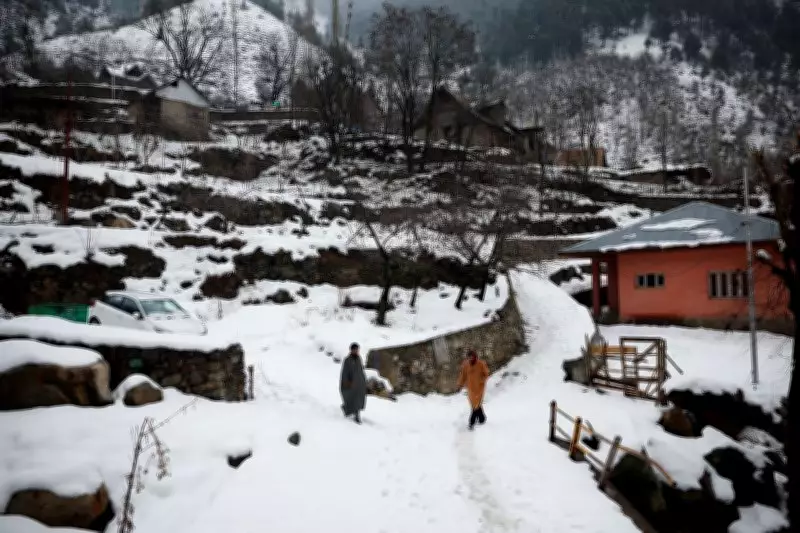 Kashmir Sees Unusual Night Temperature Rise, Srinagar Records 2.8°C