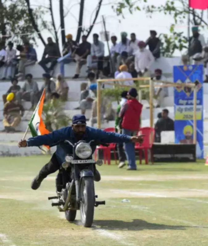 Kila Raipur Rural Games Draw Massive Crowds as Historic Bullock Cart Races Return