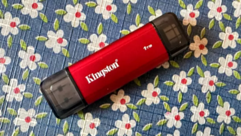 Kingston Dual Portable SSD Review: Essential Storage for Creators and Users
