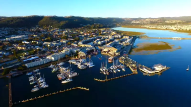 Knysna's Water Crisis: South Africa's Tourist Haven Nears 'Day Zero'