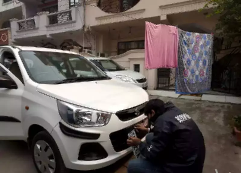 Kolhapur Police Busts Fake HSRP Number Plate Racket, Arrests Shop Owner