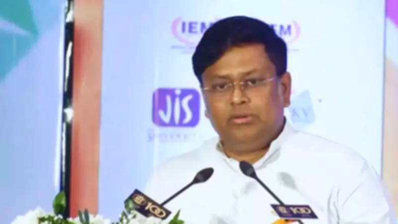 Kolkata Trembles as 5.5 Magnitude Earthquake Strikes During Minister's Speech