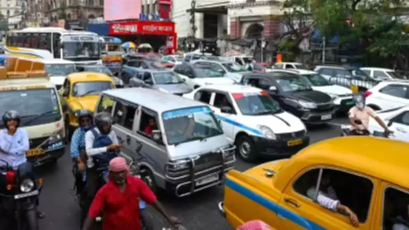 Kolkata Vehicle Registrations Hit Record High in 2025, Deepening Urban Challenges