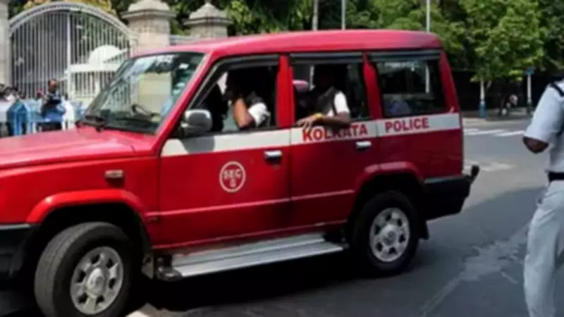 Kolkata Violence: Bombs, Bullets, Stones in Golpark Clash, Two Injured