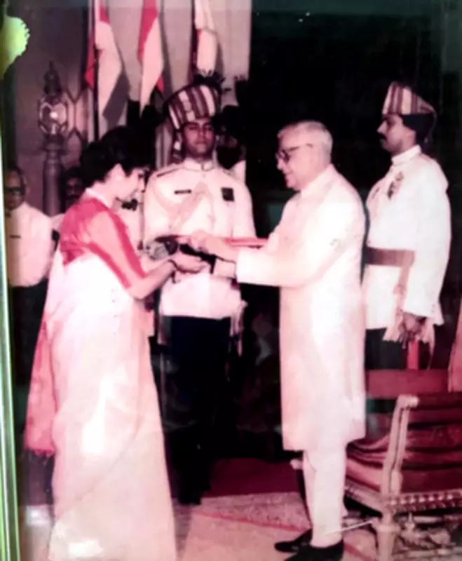 Lt Col Inder Bal Bawa's Heroic Saga: Fighting Militants, Rescuing Soldiers Against Odds