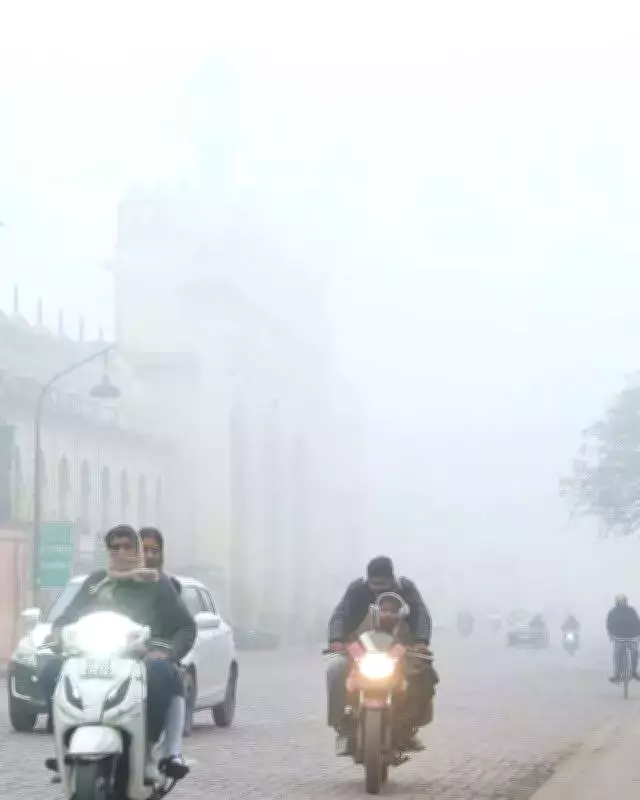 Lucknow Wakes to Dense Fog, Chilly Mornings; Cold Spell to Continue