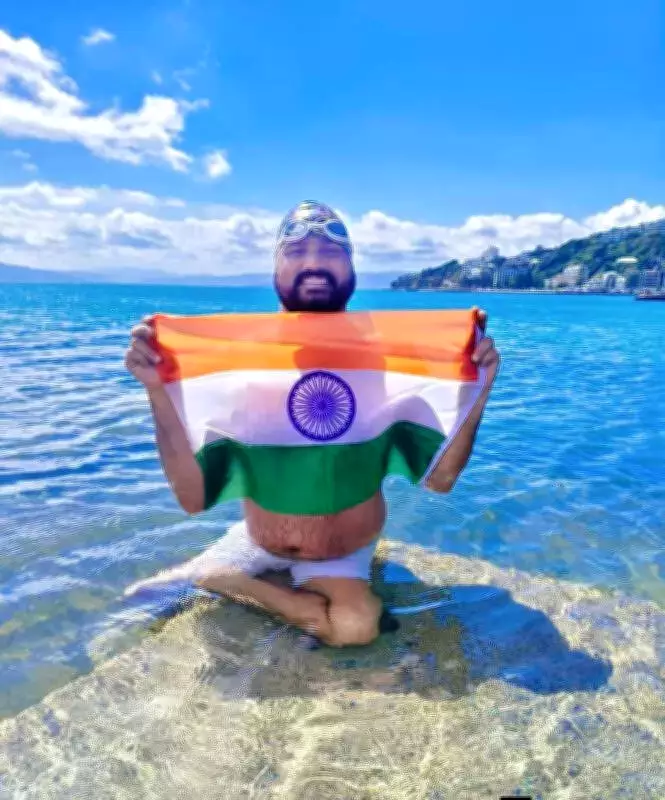 Madhya Pradesh Para-Swimmer Satendra Singh Conquers New Zealand's Cook Strait