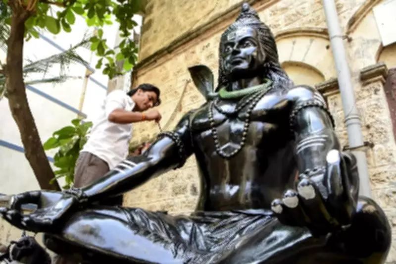 Mahashivratri 2024: The Night of Awakening Through Stillness and Alertness