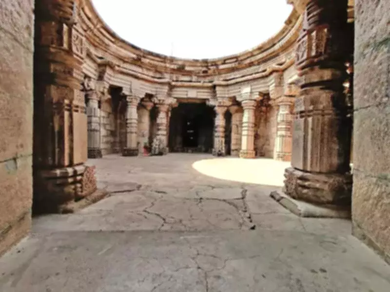 Mahashivratri Highlights Amravati's 13th-Century Anandeshwar Shiv Temple