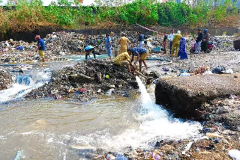 Major Pipeline Leak Disrupts Water Supply in Mumbai's Khar West & Bandra West