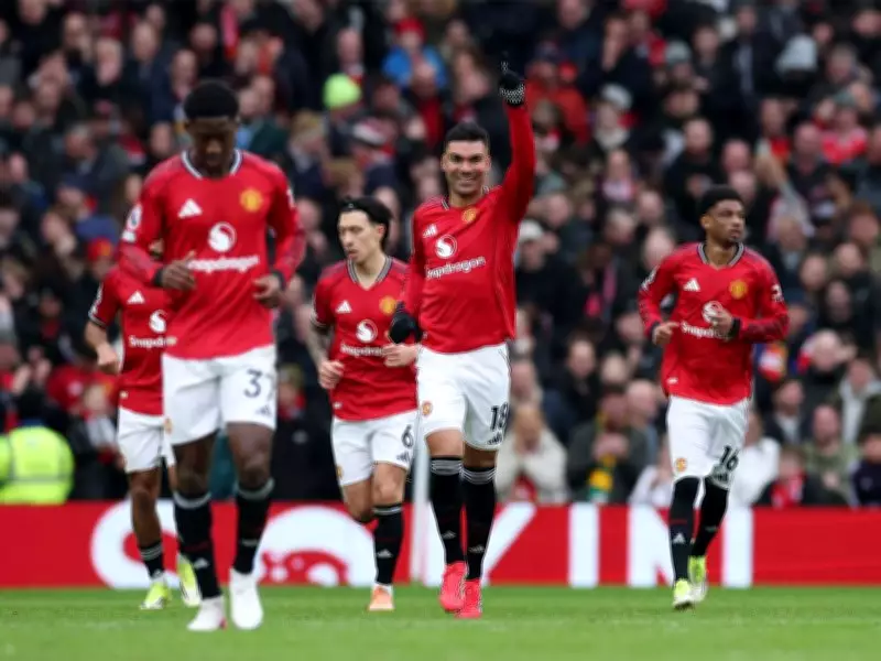 Manchester United Edge Fulham 3-2, Tottenham Hotspur Rally to Draw 2-2 with Man City