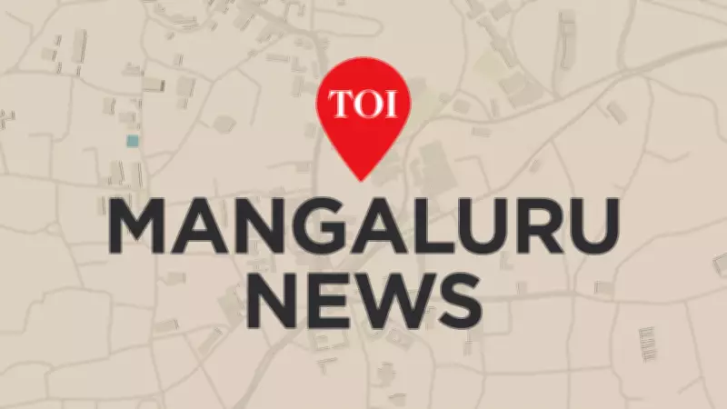 Mangaluru Street Vendors Protest Bulldozing of Shops, Demand Legal Rights