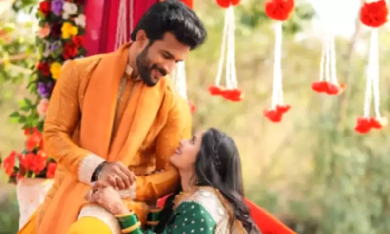 Marathi Actors Vishhal Nikam & Akshaya Hindalkar Get Engaged in Haridwar