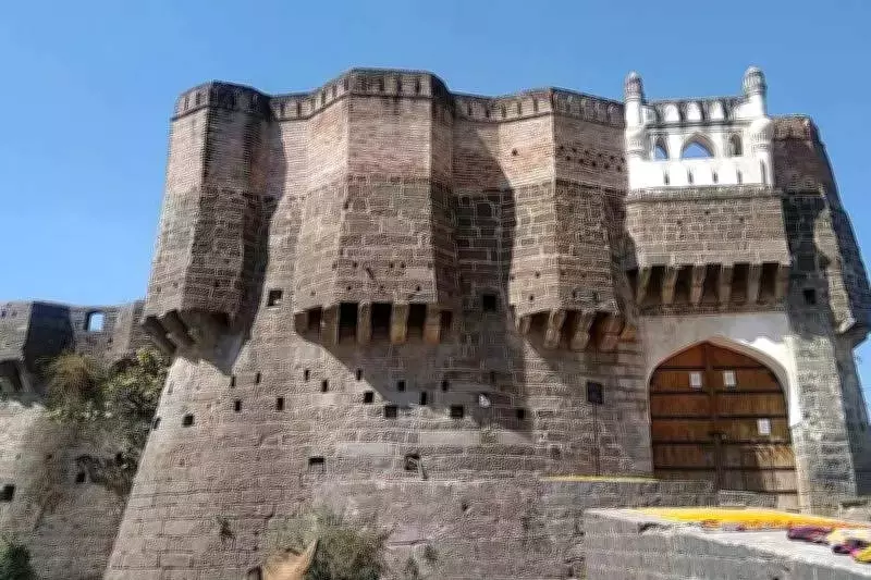 Marathwada's Heritage Revival: Three Forts and Ancient Temple Get Conservation Funds