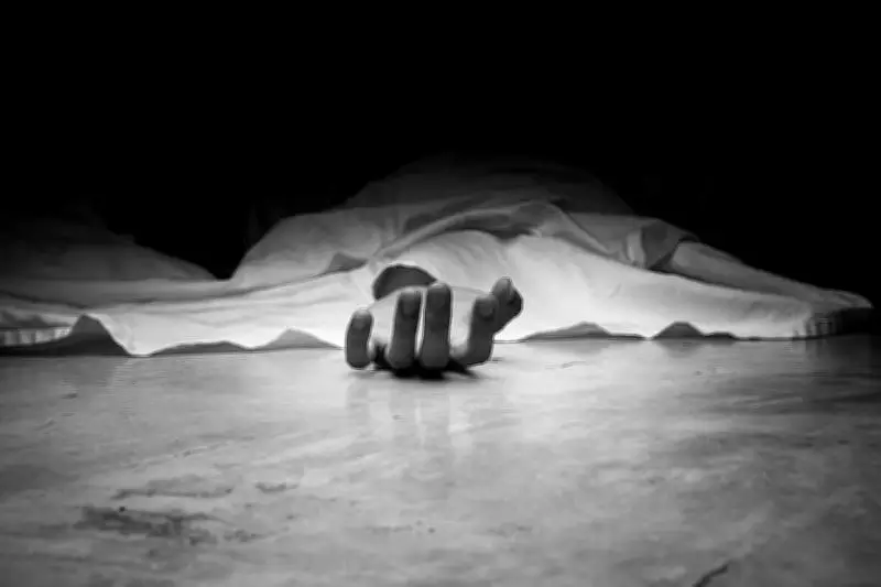 Married Couple Found Hanging in Mirzapur, UP; Suicide Note Recovered