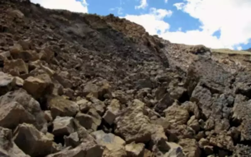 Massive Landslide Blocks Key Road in Kullu's Parvati Valley, Tourists Stranded