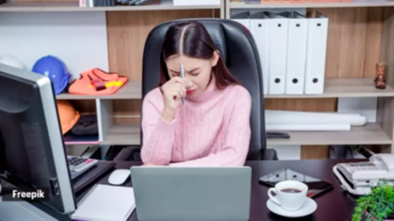 Master the Sandwich Method: A 3-Step Guide to Saying No Without Losing Friends