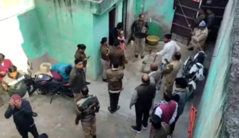 Mathura Family Tragedy: Couple, Three Children Found Dead in Apparent Suicide Pact