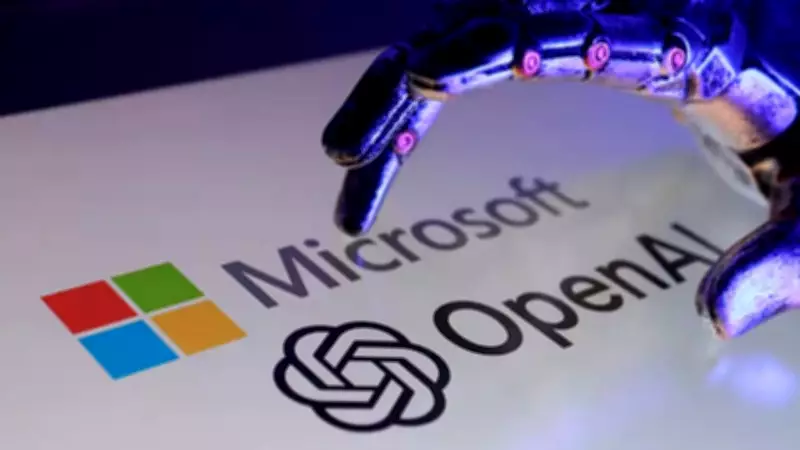 Microsoft's AI Sales Strategy: Competing with OpenAI's Frontier in Enterprise Market