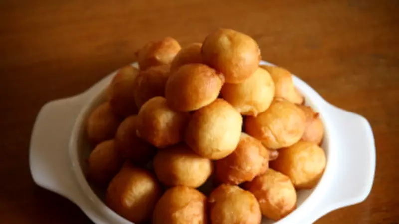 Mumbai's East Indian Cuisine: A Fusion of Indian and Portuguese Flavors