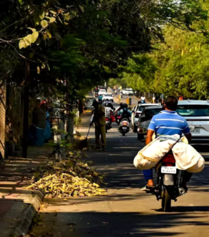 Nagpur Sanitation Crisis: Face Recognition Data Exposes Worker Absenteeism