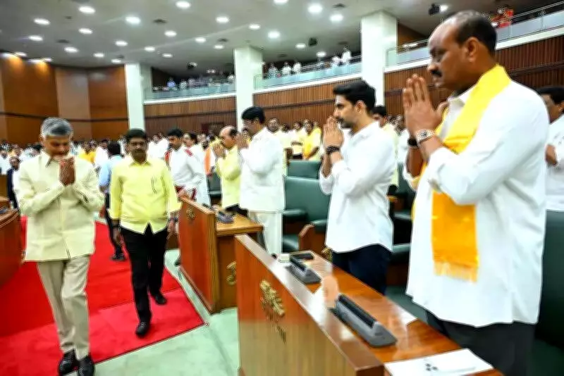 Naidu Directs Ministers on Assembly Conduct, Temple Incident, and MLA Reviews