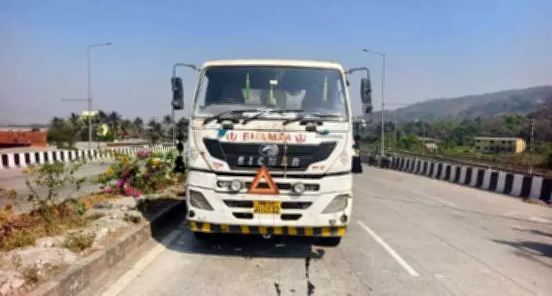 Newlywed Man Killed, Wife Injured in Cement Mixer Truck Crash on Mumbai-Goa Highway
