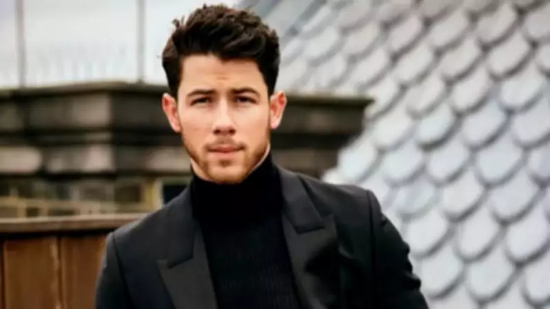 Nick Jonas Attends Backstreet Boys Concert Solo After Valentine's Day Tribute to Priyanka Chopra