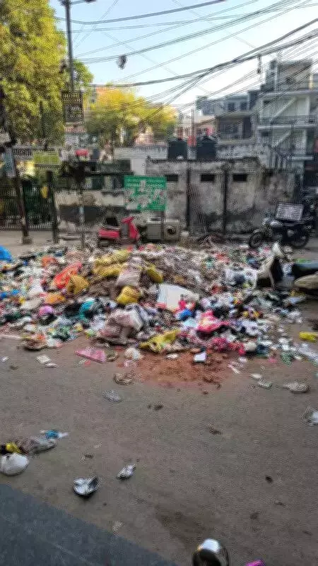 Noida Sanitation Workers Protest Administrative Merger, Cite Confusion