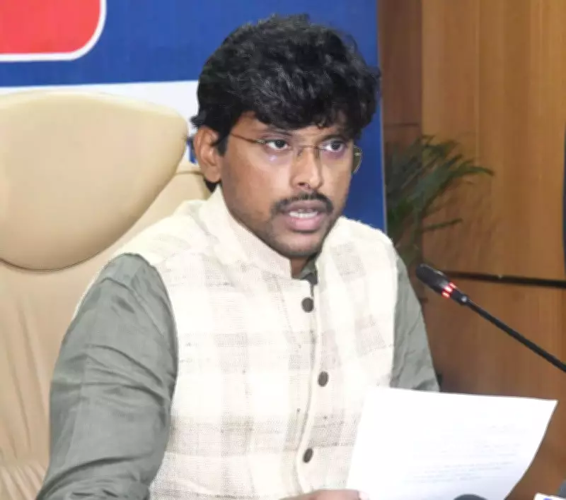 Patna DM Directs Officials to Accelerate Over 30 Infrastructure Projects